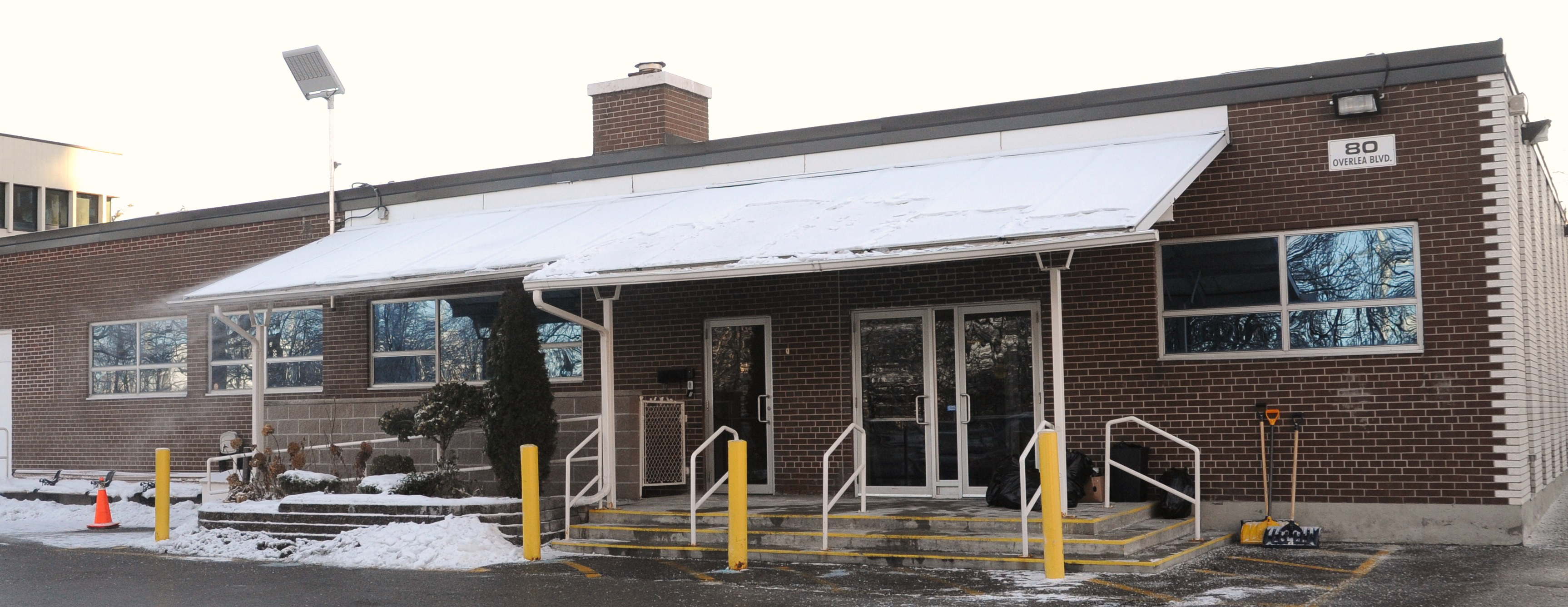 In the aftermath of the ice storm, Don Mills Jamatkhana opened its doors to the public as a neighbourhood warming centre. Photo: Courtesy of the Ismaili Council for Canada