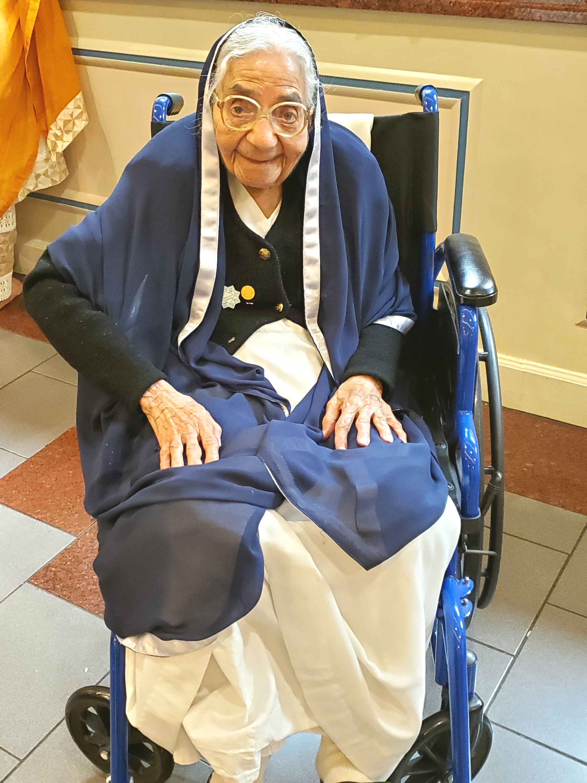 Fatima Jamani (Maaji) in Atlanta, who still performs voluntary duties at 105 years of age.