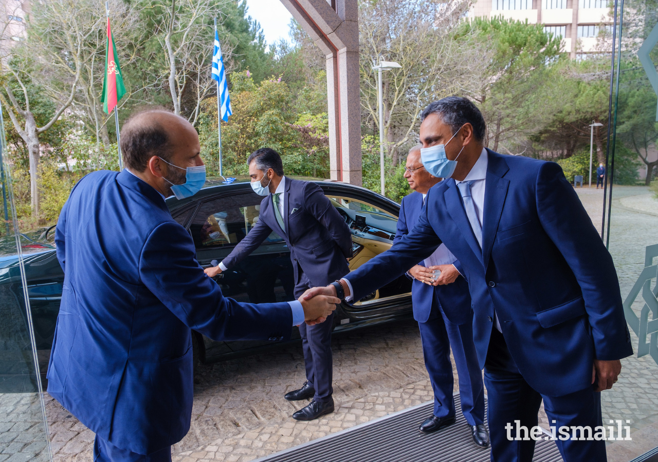 Upon his arrival to the Ismaili Centre, Lisbon, Prince Hussain is greeted by Rahim Firozali, President of the Ismaili Council for Portugal.