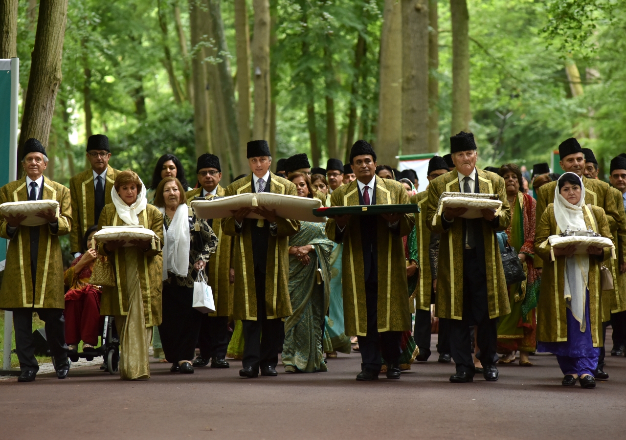 The Diamond Jubilee procession includes men and women from the Ismaili community who have served the Imam and the community in senior roles over the course of the past 60 years.