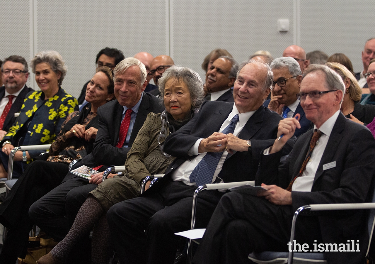 R to L: John McNee, Secretary General of the Global Centre for Pluralism; Mawlana Hazar Imam; The Right Honourable Adrienne Clarkson, former Governor General of Canada; The Right Honourable Earl Howe, Deputy Leader of the House of Lords; Princess Zahra. 