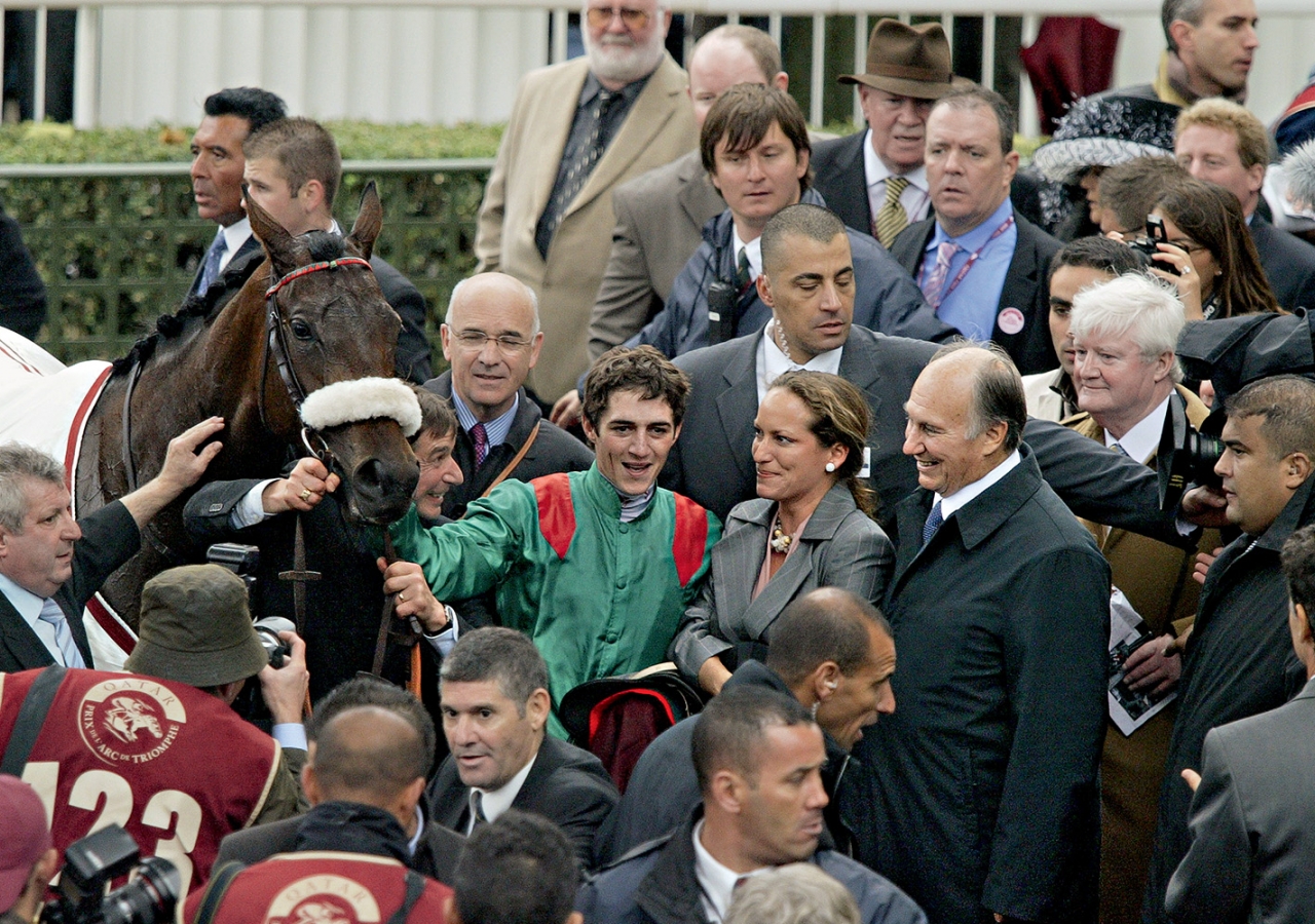 Mawlana Hazar Imam, Princess Zahra and jockey Christophe Soumillion with Zarkava after the filly won the Prix de l'Arc de Triomphe in 2008.