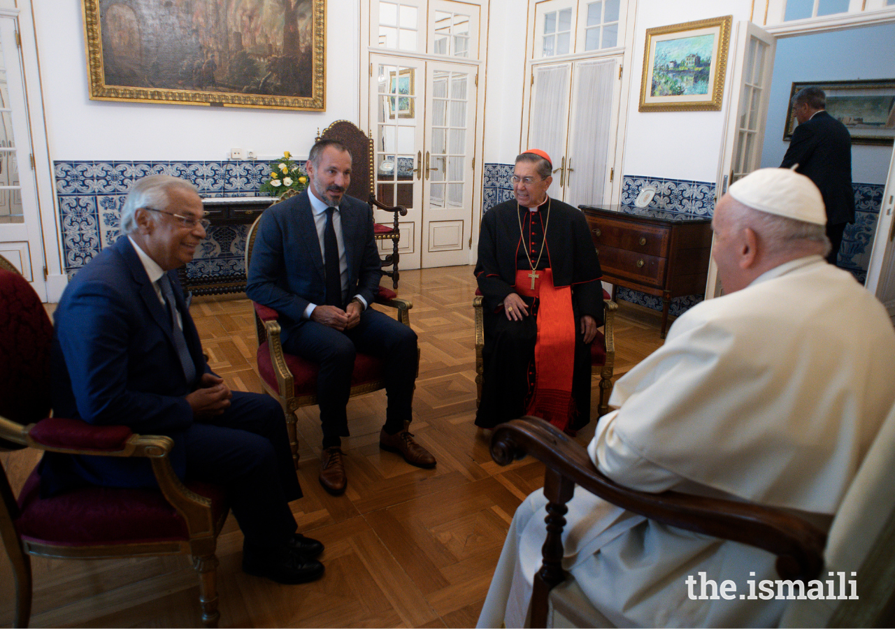 Prince Rahim in conversation with His Holiness Pope Francis in Lisbon on 4 August 2023.