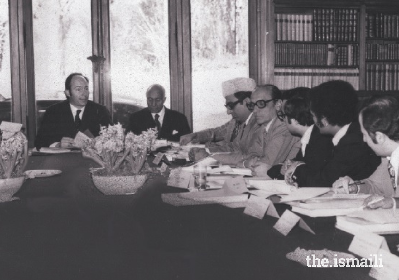 Mawlana Hazar Imam met with leaders of the Ismailia Association and Ismaili scholars in Paris, France in 1975. One of the outcomes of this meeting was the Ismaili Institute of Studies (IIS) which was established two years later.