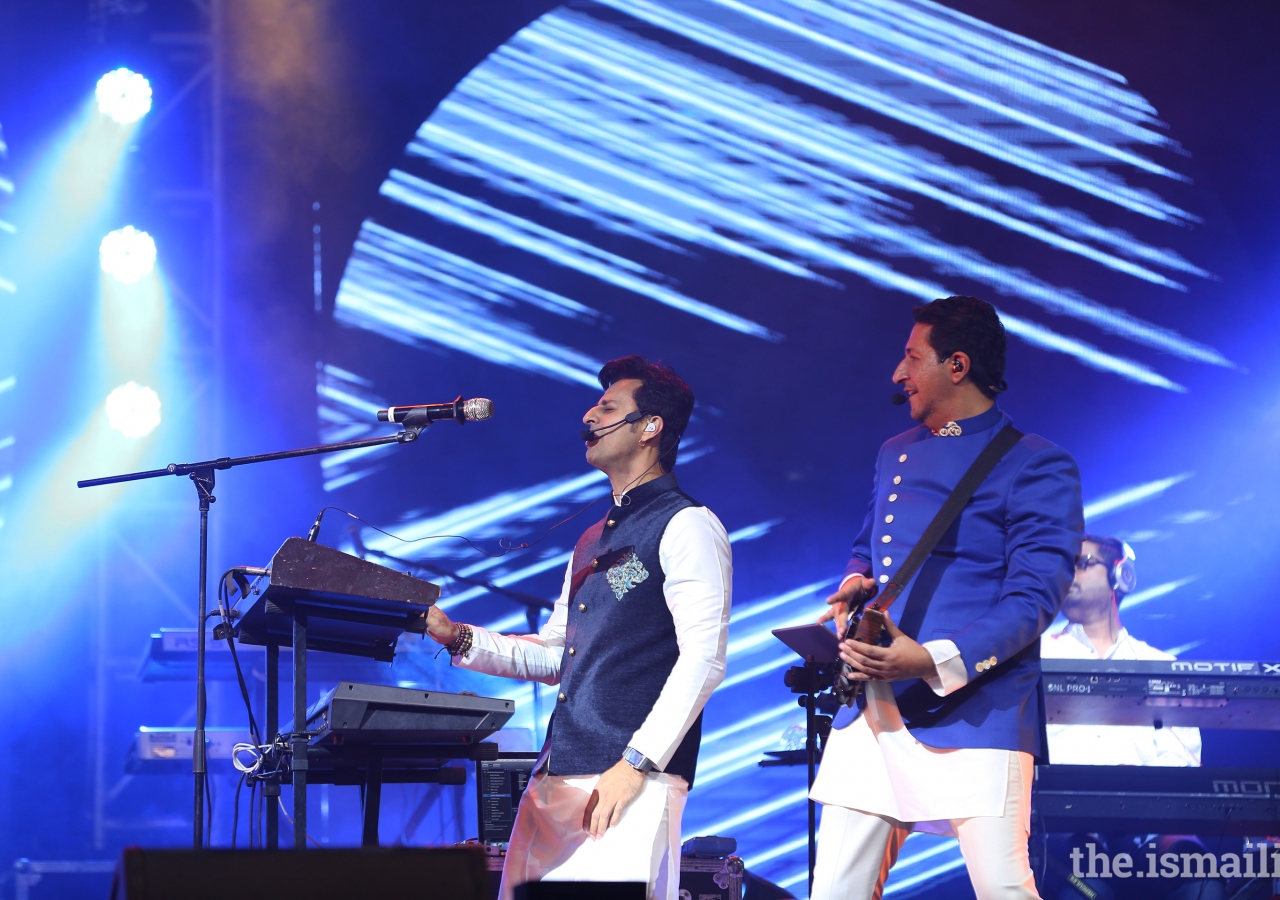 Famous duo Salim Sulaiman giving the power packed performance at Hyderabad.