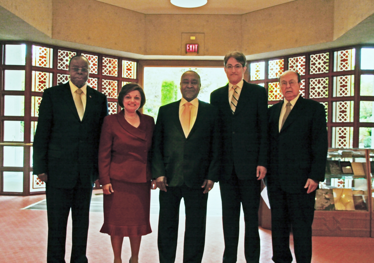 Gathered at the Ismaili Centre, Burnaby (L to R): His Excellency George Abola, High Commissioner for Uganda in Ottawa; Samira Alibhai, President of the Ismaili Council for British Columbia; His Excellency Professor Gilbert Bukenya, Vice President of Ugand