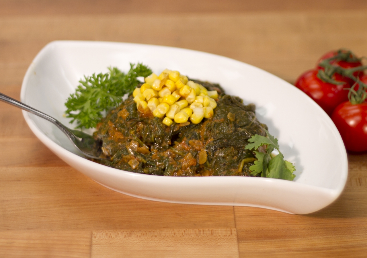 Spinach Curry with Corn