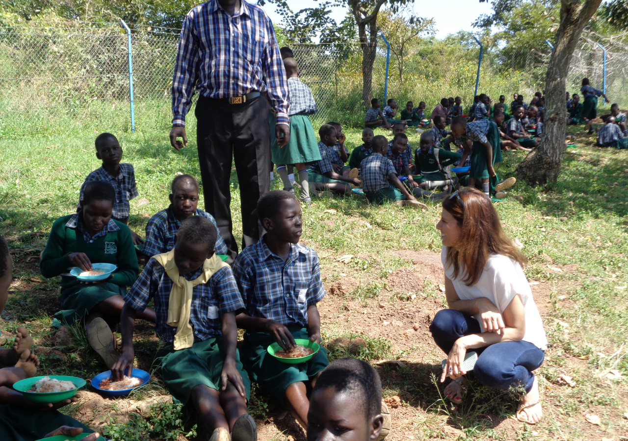 Farah Williamson speaks to students during a lunch break at Project Shelter Wakadogo.