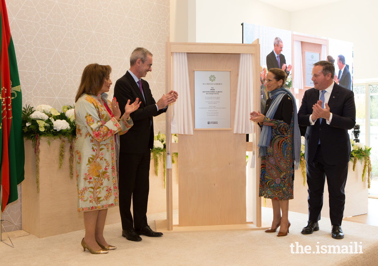 (L to R) Lieutenant Governor Salma Lakhani, University of Alberta President Bill Flanagan, Princess Zahra, and Alberta Premier Jason Kenney presided over the inauguration of the Diwan Pavilion at the Aga Khan Garden. 