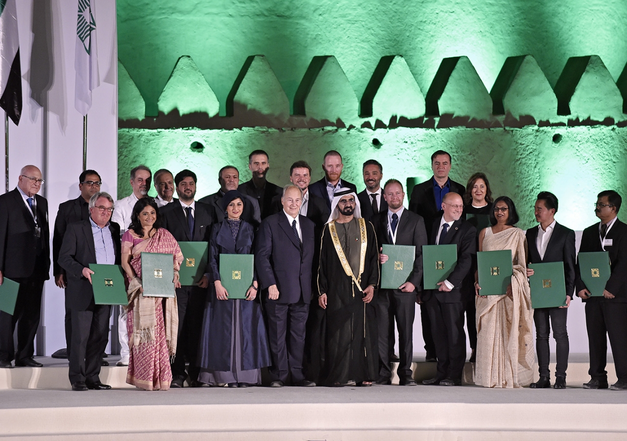 Mawlana Hazar Imam and Sheikh Mohammed bin Rashid Al Maktoum with the winners of the 2016 Aga Khan Award for Architecture. Gary Otte