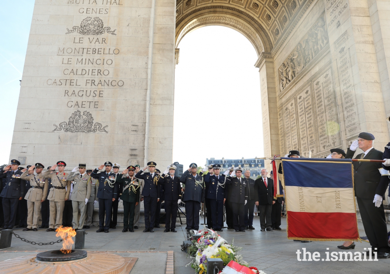 Senior French authorities, the Indian diaspora from various countries, as well as several civil society associations were present at the memorial ceremony at the Arc de Triomphe in Paris.