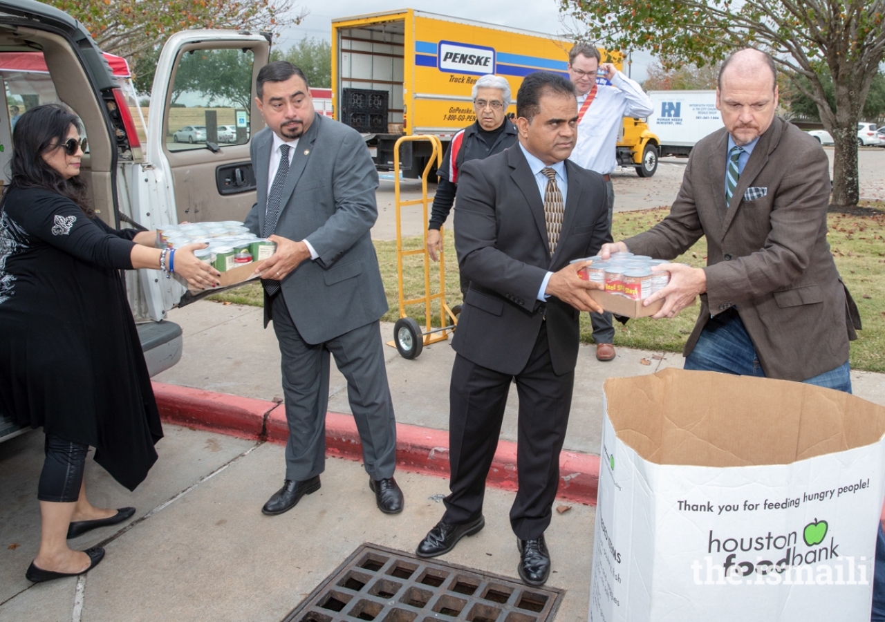 Community leaders attending the Share Your Holidays Food Drive included Xavier Herrera, Board Vice-President and Trustee of the Stafford Municipal School District, KP George, Judge-elect for Fort Bend County, and Ken DeMerchant, Commissioner-elect for Fort Bend County Precinct 4.