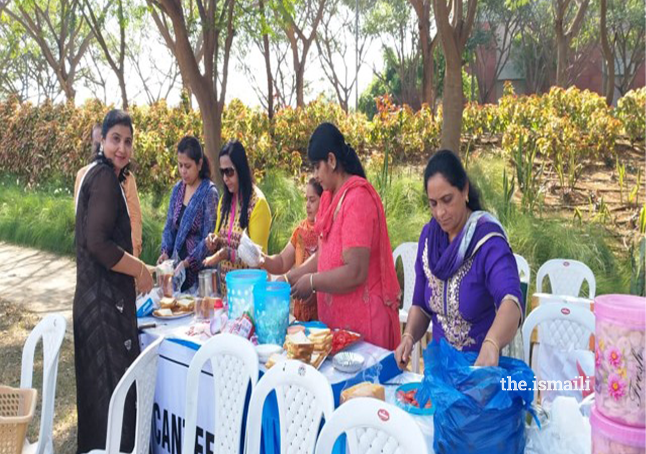 Ladies serving Pani Puri for daily sales