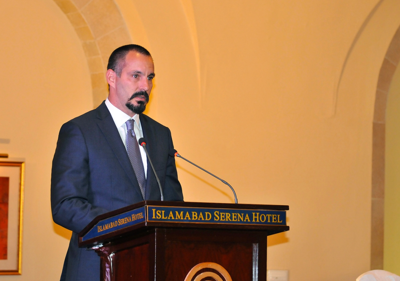Prince Rahim speaking at the institutional dinner organized by the Ismaili Council for Pakistan. Al-Jalil Ajani
