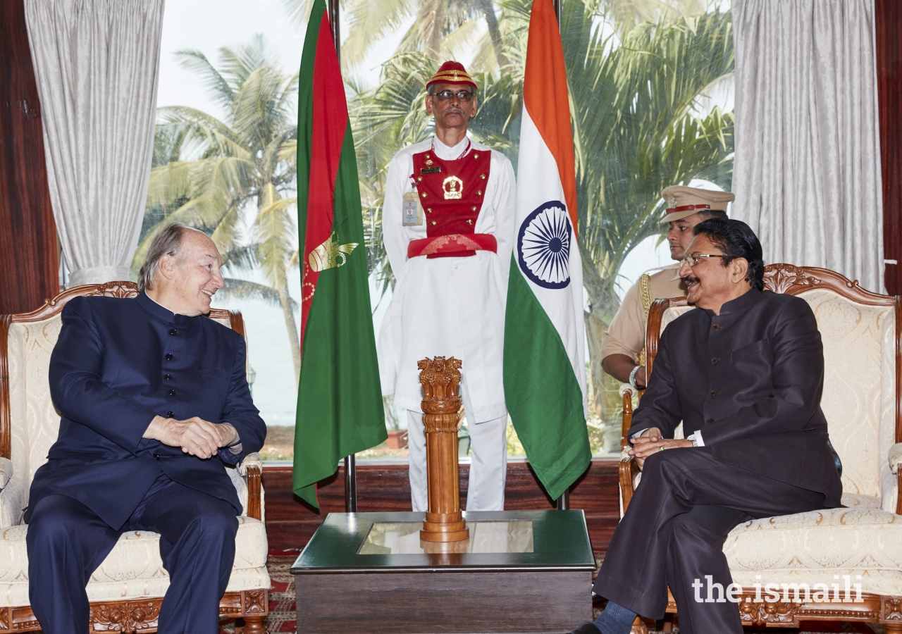 Shri C. Vidyasagar Rao, Honourable Governor of Maharashtra in conversation with Mawlana Hazar Imam at the Raj Bhavan.  