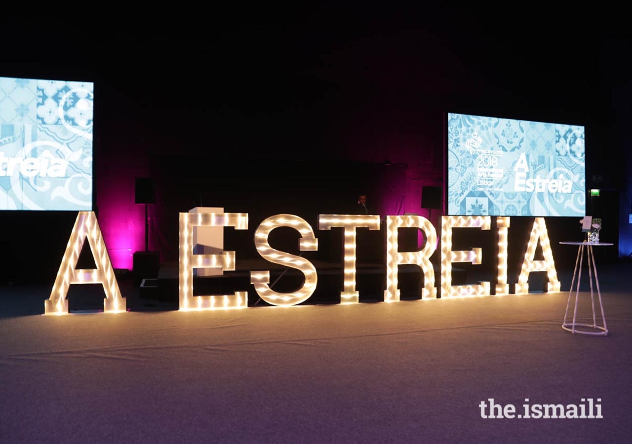 A Estreia, or the premiere, of the International Arts Festival.