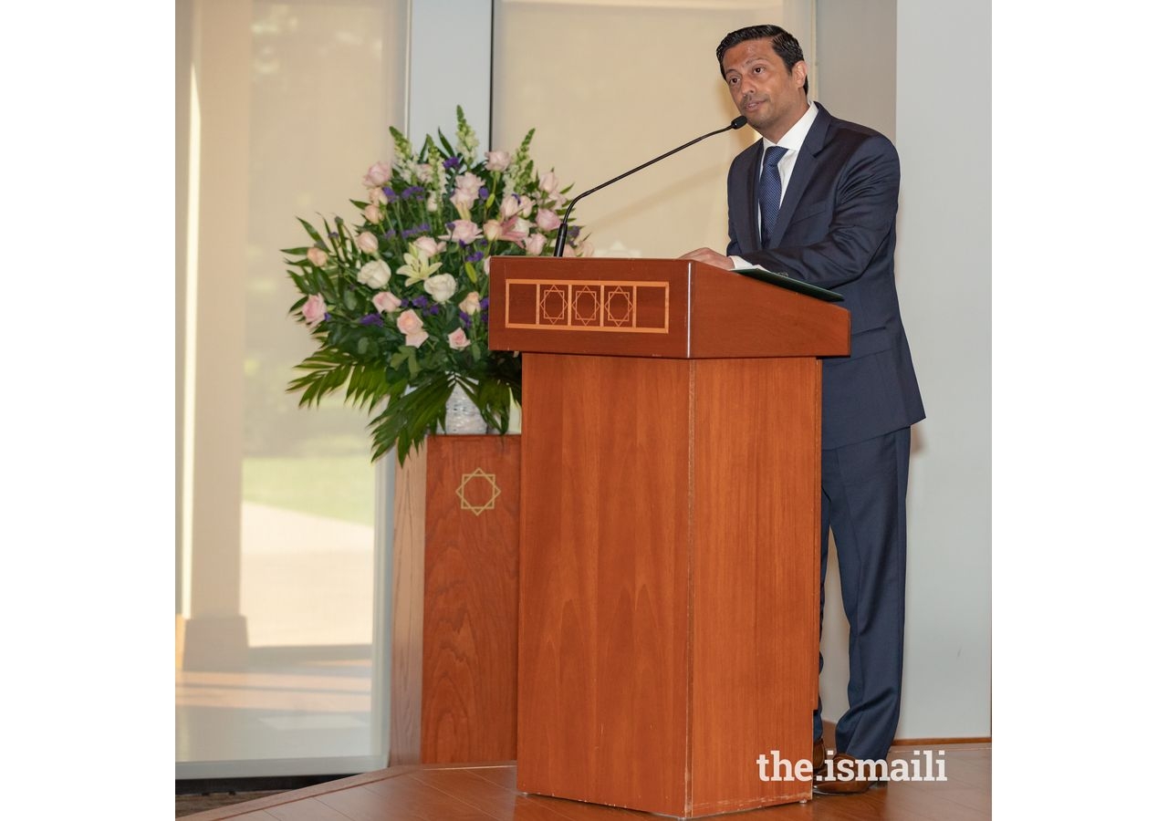 Murad Ajani, President of the Aga Khan Council for Southwestern USA, delivering the opening remarks and welcoming Mayor Zimmerman and the audience to the forum held at the Ismaili Jamatkhana and Center.