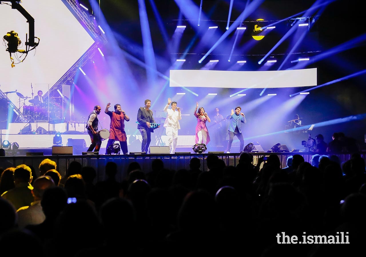 Renowned music artists Salim-Sulaiman shared the stage with Jonita Gandhi, Vipul Mehta, and Raj Pandit at the Sufi Voyage concert on 10 July 2018.