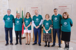 Prince Hussain (centre) joins Jamati, AKDN, and Government leaders (L to R): José da Câmara, President of the local parish of São Domingos de Benfica; Nazim Ahmad, Diplomatic Representative of the Ismaili Imamat to Portugal; Dr Maria Antónia Escoval, President of the Portuguese Institute of Blood and Transplantation (IPST); Dr Marta Temido, Minister for Health; Rahim Firozali, President of the Ismaili Council for Portugal; and Dr Eugénia Almeida.