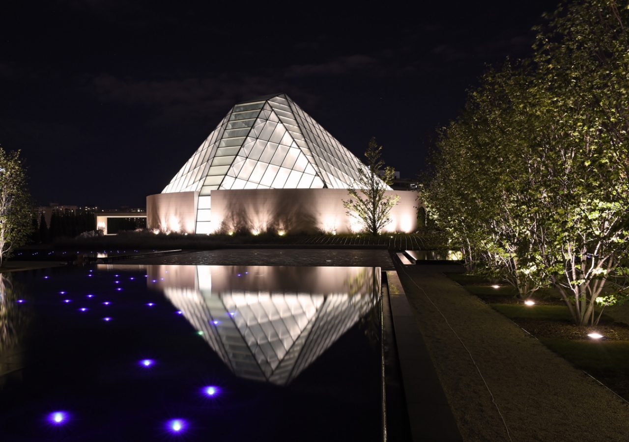 Visible from the Don Valley Parkway, the crystalline frosted glass dome of the Ismaili Centre Jamatkhana radiates light at night from the highest point of the site. Gary Otte