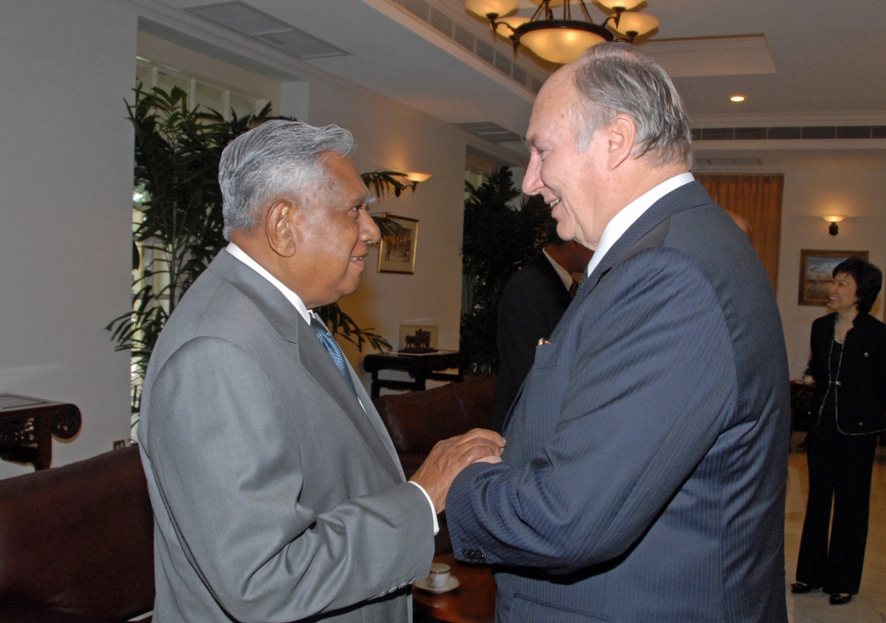 Mawlana Hazar Imam is greeted by President S R Nathan at the Istana in Singapore.  