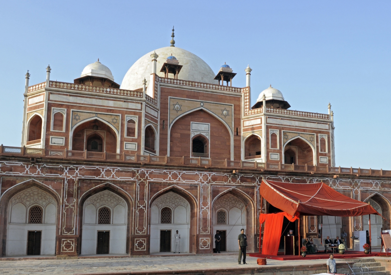 The restoration of Humayun&amp;rsquo;s Tomb, the resting place of the second Mughal emperor and a precursor to the Taj Mahal, was inaugurated on 18 September 2013.