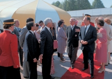 Mawlana Hazar Imam and the Lieutenant Governor of British Columbia greet guests at the Foundation Ceremony of the Ismaili Centre, Vancouver.