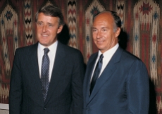 Mawlana Hazar Imam together with Canadian Prime Minister Brian Mulroney.