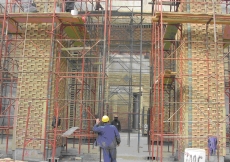 November 2007: Construction of the main portal in the Social Hall progresses.
