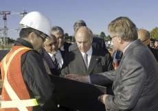 During a site visit in October 2010, Mawlana Hazar Imam reviews the glass roof design of the Ismaili Centre with David Thompson of Halcrow Yolles and Daniel Teramura of Moriyama &amp; Teshima Architects