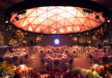 Designed specially for the celebration of Mawlana Hazar Imam’s 80th birthday, this centre piece of the venue comprised a geodesic dome. Neither of the East nor of the West, the dome is an ancient symbol of Divine shelter, care and guidance. Farhez Rayani