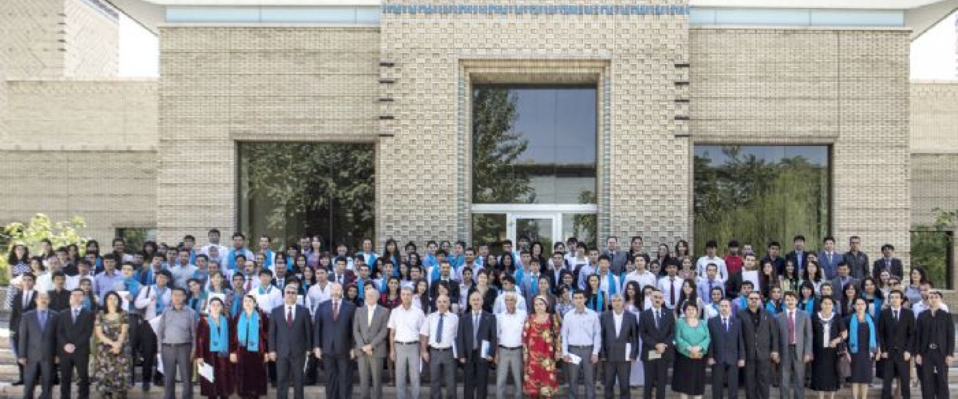 The class of 2013 from the UCA School of Professional and Continuing Education and Aga Khan Humanities Project at the Ismaili Centre, Dushanbe. UCA / Amir Isaev