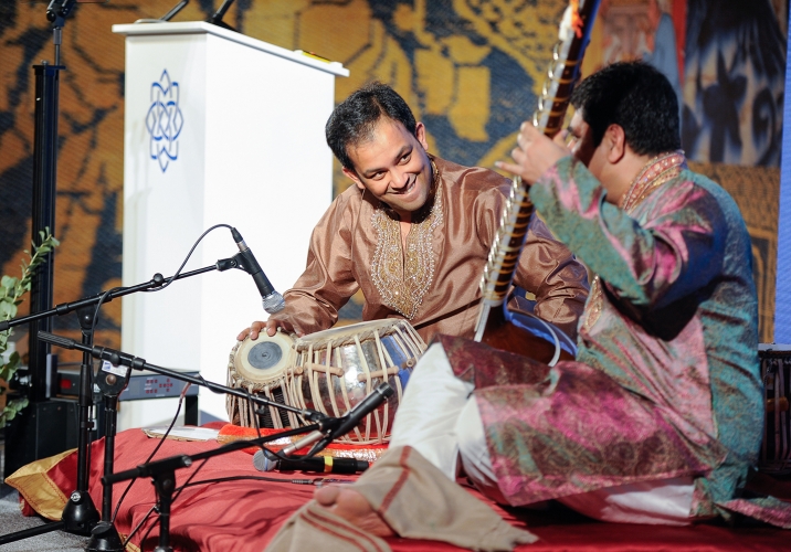 Mohammed Assani and Shahbaz Hussain perform on the sitar and tabla.