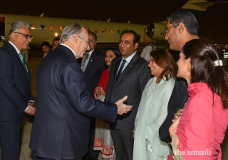 Mawlana Hazar Imam greets leaders of the Jamat upon his arrival in Dubai.