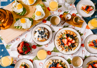 An Alliances Canada conference motivated the Akbari brothers to begin laying plans for Coco Frutti, a chain of breakfast restaurants in Quebec and Ontario.