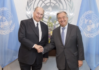 United Nations Secretary-General António Guterres with Mawlana Hazar Imam following their meeting at the United Nations Headquarters on 18 October 2017 in New York City.