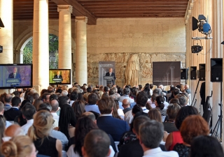 Mawlana Hazar Imam delivers a keynote speech at the 2015 Athens Democracy Forum held in the Stoa of Attalos. AKDN / Gary Otte