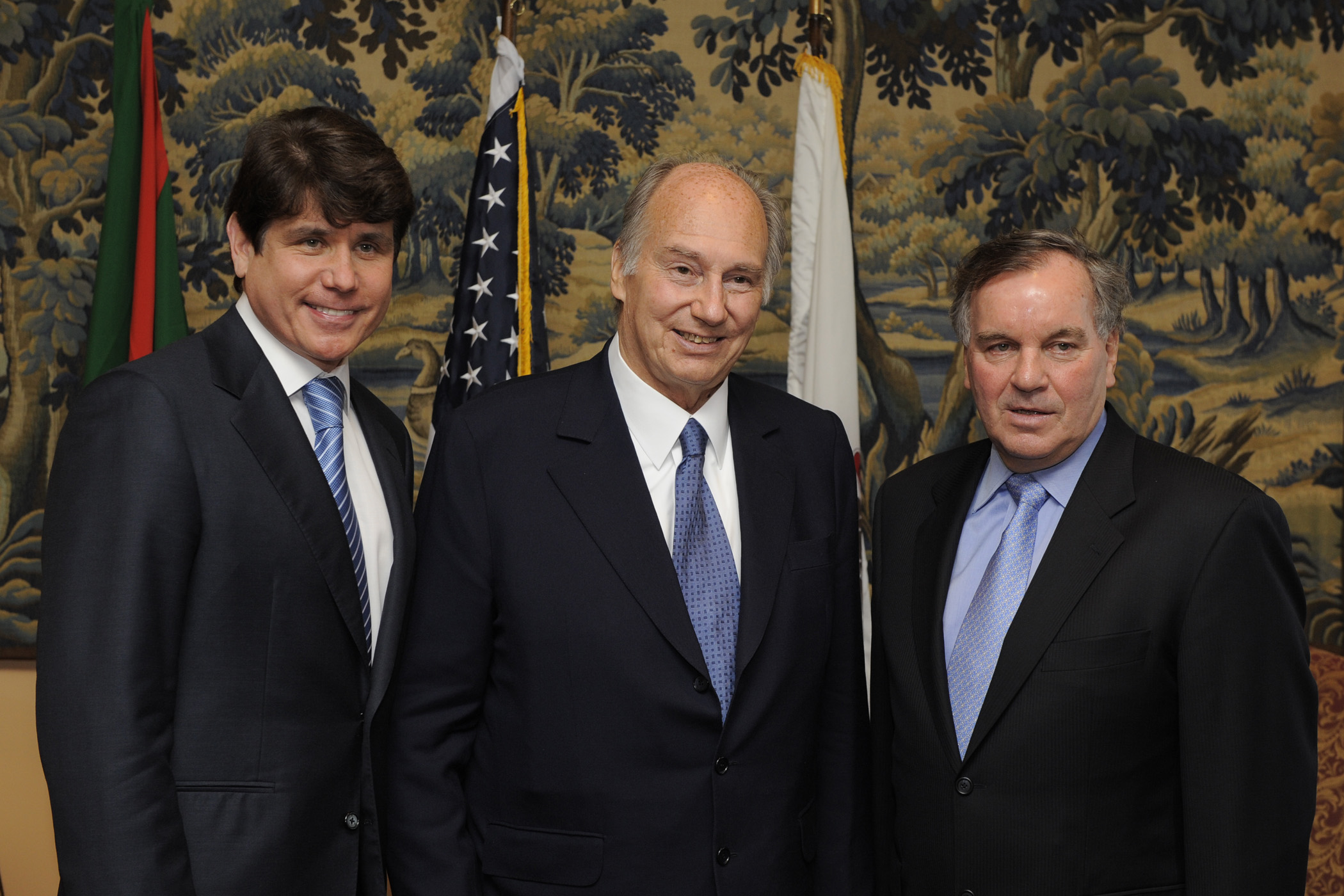 Mawlana Hazar Imam with Governor Rod Blagojevich of Illinois and Mayor Richard Daley of Chicago at a luncheon hosted by the Governor in honour of Hazar Imam`s Golden Jubilee. Photo: Gary Otte