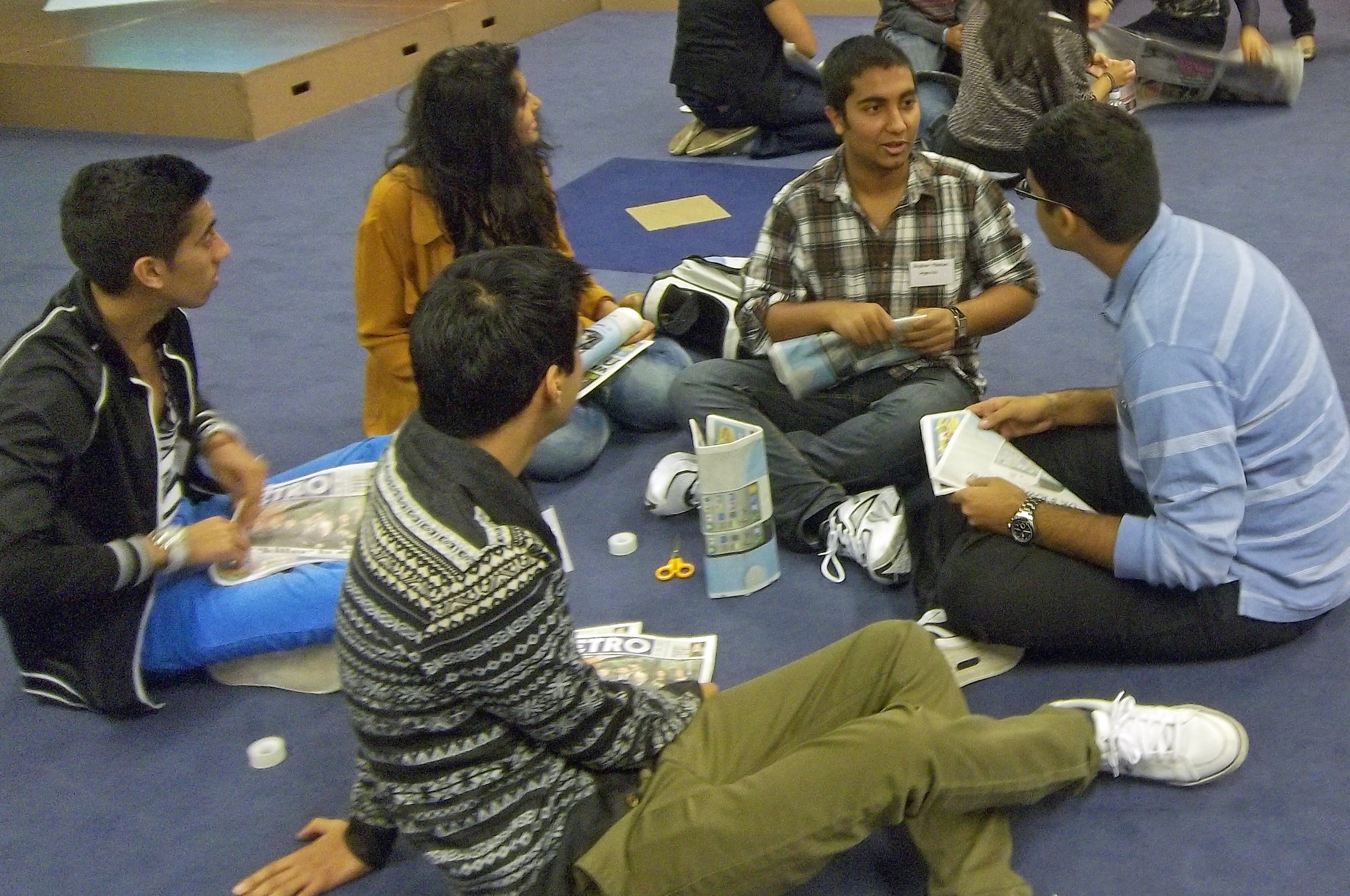 A discussion on healthy eating at an Ismaili Students' Network event in the UK. Photo: Khaleel Ladhani